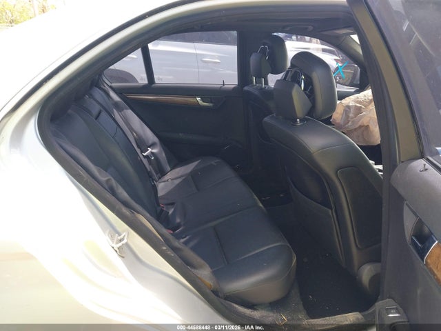 44588448 :رقم المزاد ، WDDGF56X28F033417 vin ، 2008 Mercedes-benz C 350 Sport مزاد بيع
