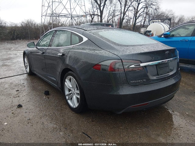 Продажа на аукционе авто 2016 Tesla Model S 60d/70d/75d/85d/90d, vin: 5YJSA1E20GF131172, номер лота: 44588452