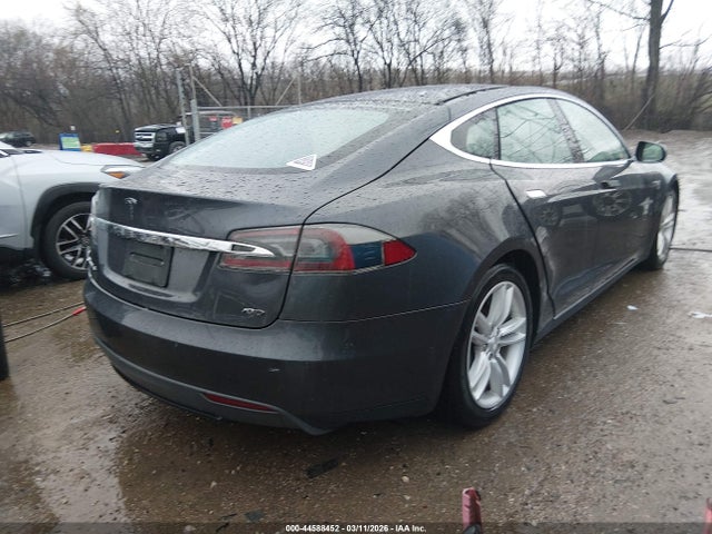Продажа на аукционе авто 2016 Tesla Model S 60d/70d/75d/85d/90d, vin: 5YJSA1E20GF131172, номер лота: 44588452