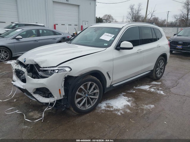 2019 BMW X3 5UXTR9C58KLE18338 Photo 1