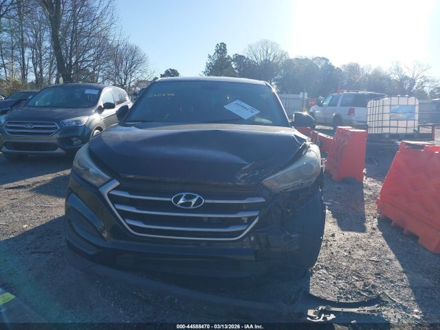 Продаж на аукціоні авто 2018 Hyundai Tucson Se, vin: KM8J23A4XJU670923, номер лоту: 44588470
