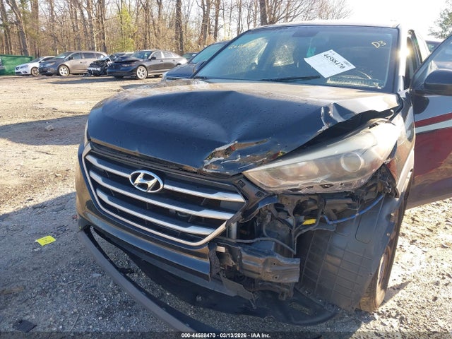 Продаж на аукціоні авто 2018 Hyundai Tucson Se, vin: KM8J23A4XJU670923, номер лоту: 44588470
