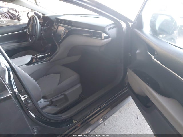 4T1B31HK8JU507682 Toyota Camry Hybrid Le