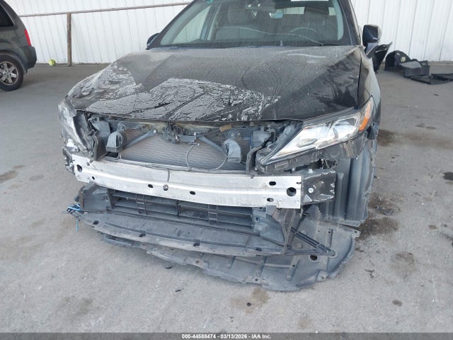 4T1B31HK8JU507682 Toyota Camry Hybrid Le