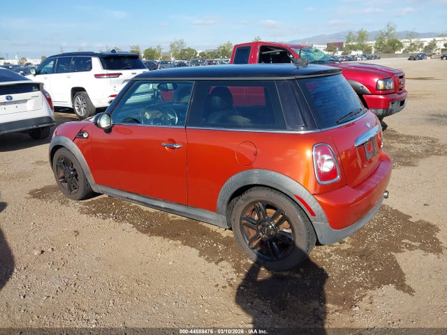 2013 MINI HARDTOP WMWSU3C59DT682111 Photo 2