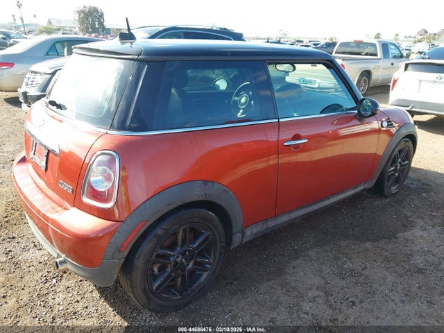 2013 MINI HARDTOP WMWSU3C59DT682111 Photo 3