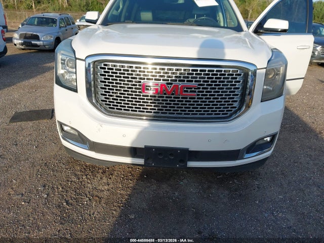 Продаж на аукціоні авто 2016 Gmc Yukon Xl Denali, vin: 1GKS1HKJ7GR331730, номер лоту: 44588488