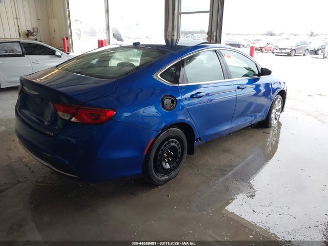 2015 CHRYSLER 200 1C3CCCAB6FN536764 Photo 3