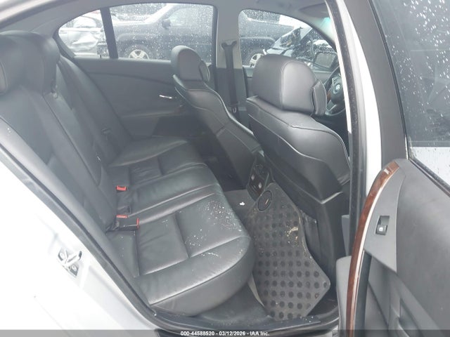 Продажа на аукционе авто 2007 Bmw 530xi, vin: WBANF73527CU26489, номер лота: 44588520