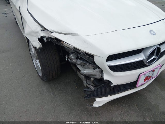 44588541 :رقم المزاد ، WDDSJ4GB8GN310825 vin ، 2016 Mercedes-benz Cla 250 4matic مزاد بيع