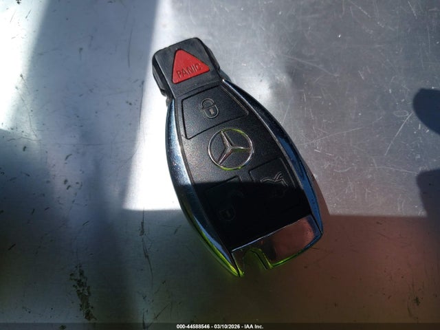 44588546 :رقم المزاد ، WDDGF81X48F079128 vin ، 2008 Mercedes-benz C 300 Luxury 4matic/sport 4matic مزاد بيع