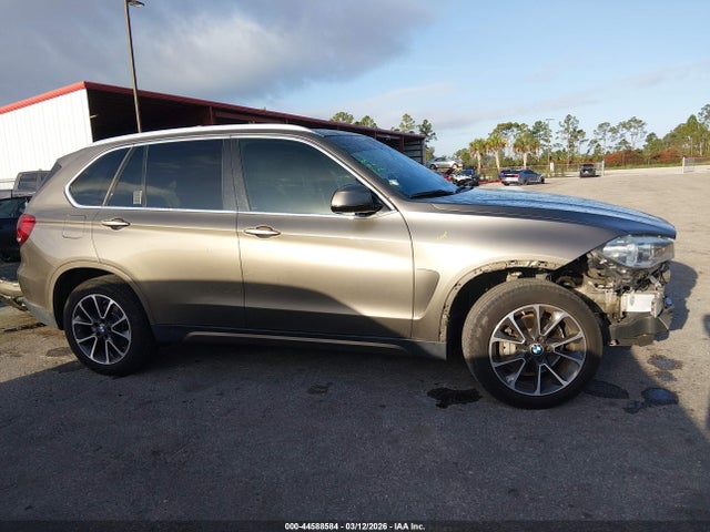 44588584 :رقم المزاد ، 5UXKR2C37H0U22423 vin ، 2017 Bmw X5 Sdrive35i مزاد بيع