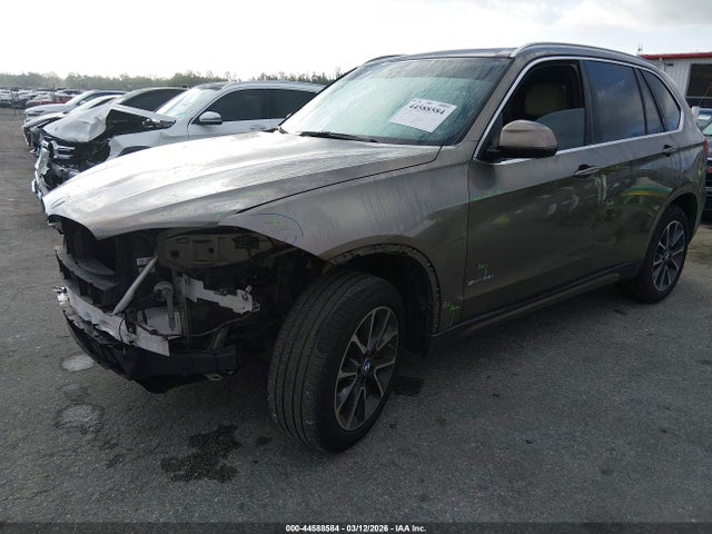 44588584 :رقم المزاد ، 5UXKR2C37H0U22423 vin ، 2017 Bmw X5 Sdrive35i مزاد بيع
