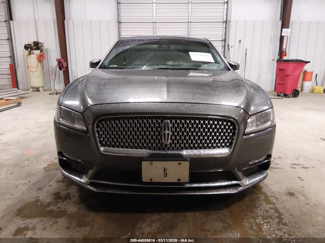 1LN6L9PKXL5603067 Lincoln Continental Standard