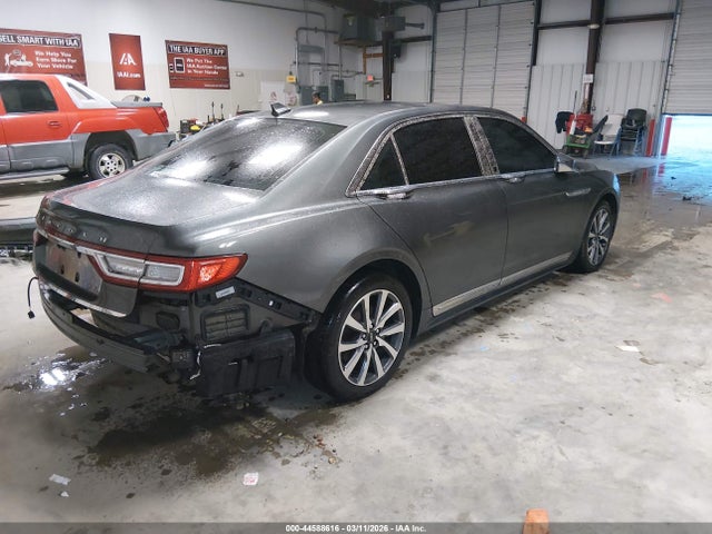 1LN6L9PKXL5603067 Lincoln Continental Standard