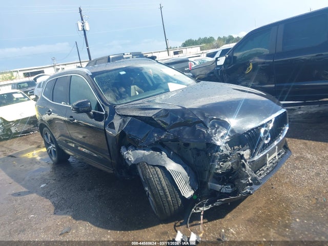 2018 VOLVO XC60 YV4A22RK4J1014507