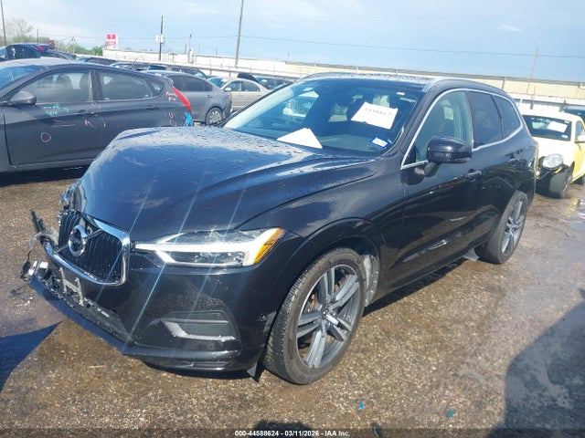 2018 VOLVO XC60 YV4A22RK4J1014507 Photo 1