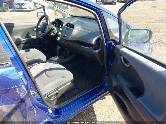 2009 HONDA FIT JHMGE88219S044819 Photo 4