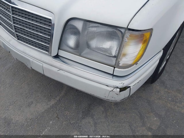 1995 MERCEDES-BENZ E WDBEA32E9SC240922 Photo 5