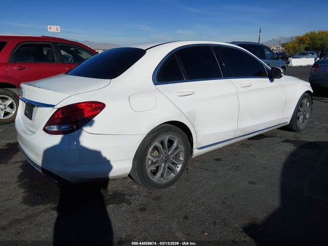 44588674 :رقم المزاد ، 55SWF4JB8HU211538 vin ، 2017 Mercedes-benz C 300 مزاد بيع