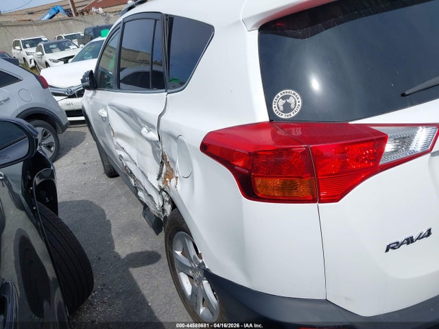 2014 TOYOTA RAV4 2T3WFREV5EW114225 Photo 2