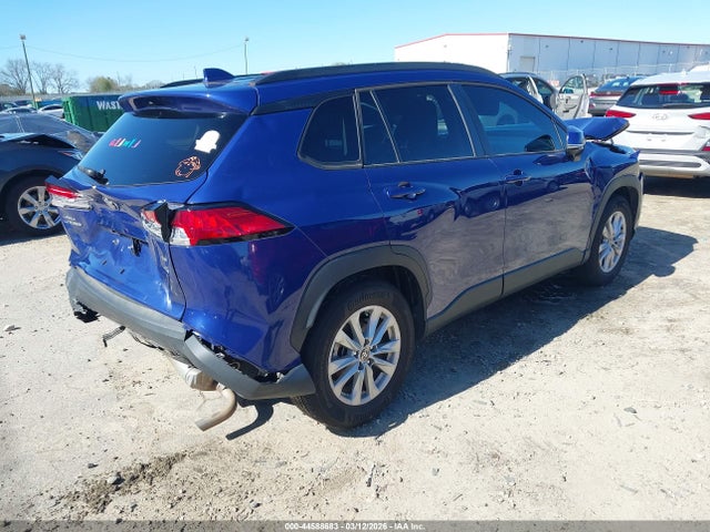 2022 TOYOTA COROLLA CROSS 7MUCAABG7NV024851 Photo 3