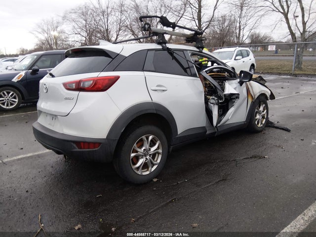 2018 MAZDA CX-3 JM1DKFB79J0315650 Photo 3