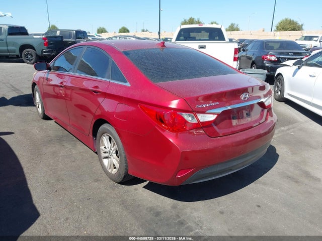 5NPEB4AC9EH936936 Hyundai SONATA GLS