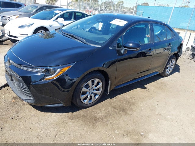 Toyota COROLLA LE 2025 5YFB4MDE8SP297053 Image 2