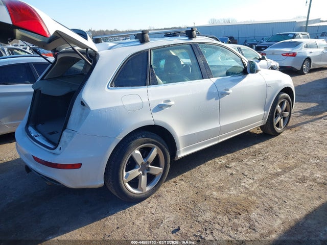 Продаж на аукціоні авто 2012 Audi Q5 3.2 Premium, vin: WA1WKAFP2CA020757, номер лоту: 44588753