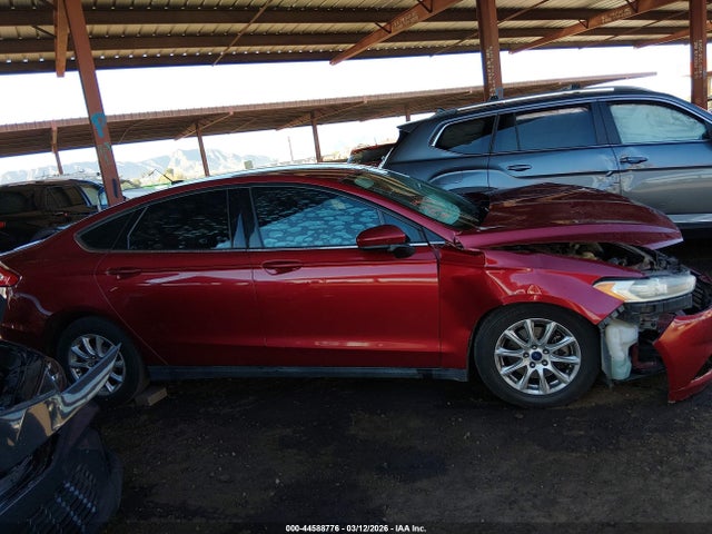 Ford FUSION S 2016 3FA6P0G79GR329224 Image 13