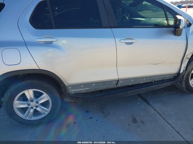 Chevrolet TRAX LS 2017 KL7CJKSB4HB103620 Image 6