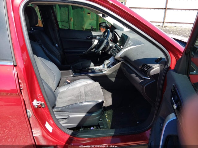 2022 MITSUBISHI ECLIPSE CROSS JA4ATWAA4NZ002241 Photo 4