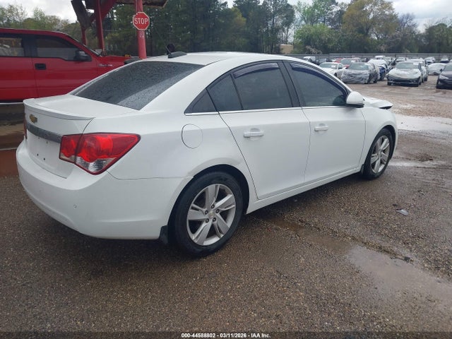 1G1P75SZ4F7158563 Chevrolet Cruze Diesel