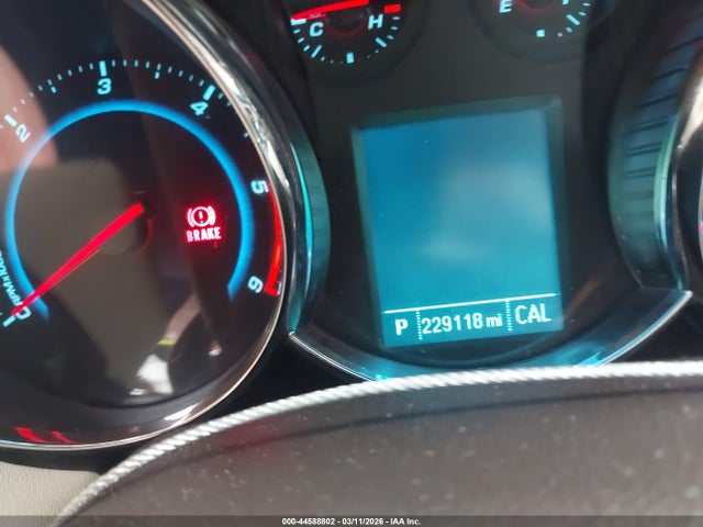 1G1P75SZ4F7158563 Chevrolet Cruze Diesel