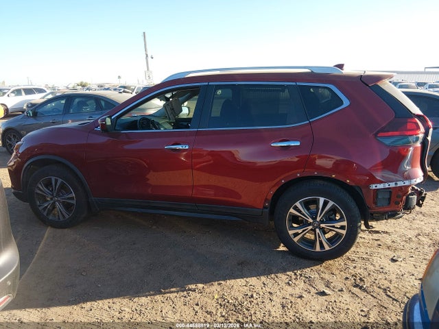5N1AT2MT3KC760013 Nissan ROGUE SV