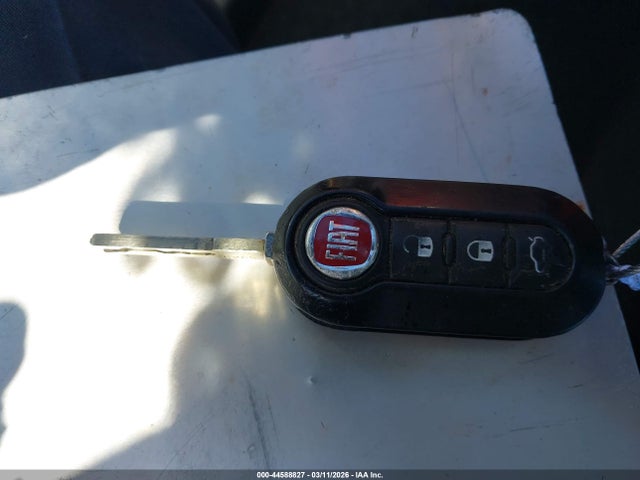 2013 FIAT 500 3C3CFFAR4DT587263 Photo 10