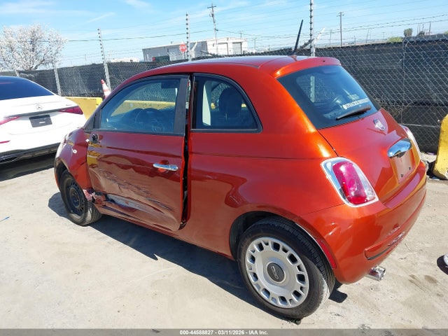 2013 FIAT 500 3C3CFFAR4DT587263 Photo 2