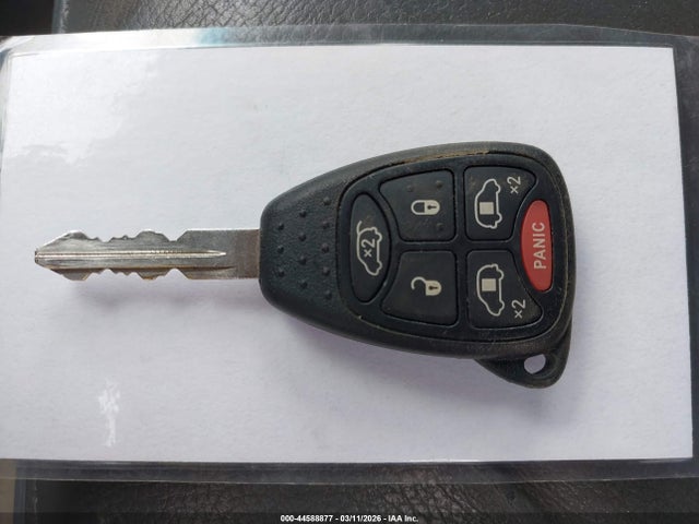 44588877 :رقم المزاد ، 2A4GP54L77R137264 vin ، 2007 Chrysler Town & Country Touring مزاد بيع