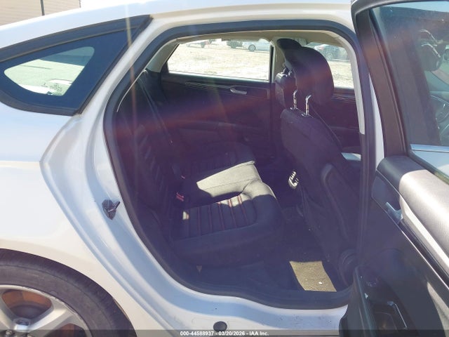 2013 Ford Fusion Se მანქანა იყიდება აუქციონზე, vin: 3FA6P0HR0DR355822, აუქციონის ნომერი: 44588937