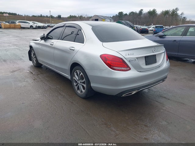 Продажа на аукционе авто 2016 Mercedes-benz C 300 4matic, vin: 55SWF4KB4GU175974, номер лота: 44588939