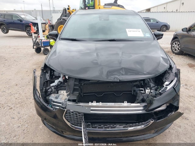 2026 Chrysler Pacifica Limited მანქანა იყიდება აუქციონზე, vin: 2C4RC1GG4TR239469, აუქციონის ნომერი: 44588950