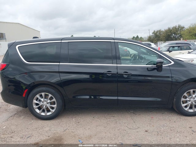 2026 Chrysler Pacifica Limited მანქანა იყიდება აუქციონზე, vin: 2C4RC1GG4TR239469, აუქციონის ნომერი: 44588950