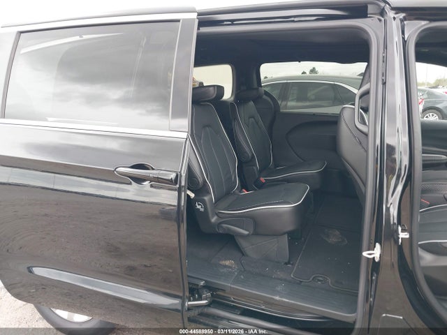 2026 Chrysler Pacifica Limited მანქანა იყიდება აუქციონზე, vin: 2C4RC1GG4TR239469, აუქციონის ნომერი: 44588950