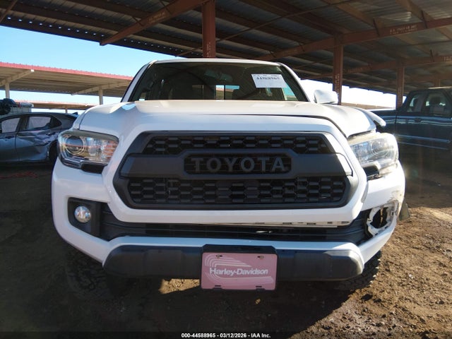 5TFCZ5AN6HX067537 Toyota Tacoma Trd Off Road