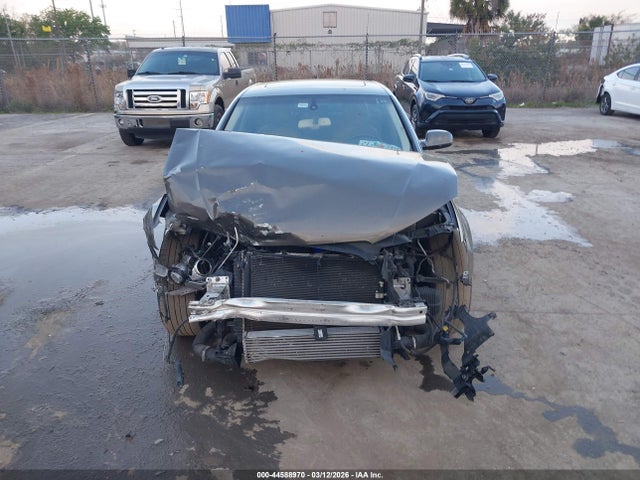 Продажа на аукционе авто 2015 Audi A4 2.0t Premium, vin: WAUEFAFL6FN020533, номер лота: 44588970