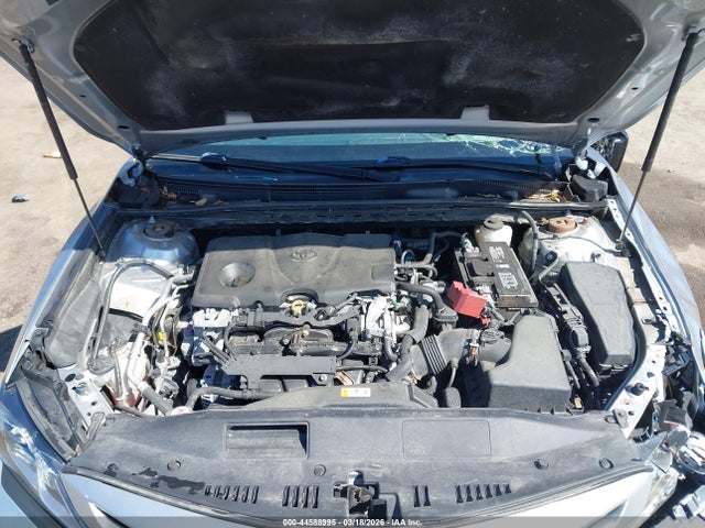44588995 :رقم المزاد ، 4T1B11HK3JU043660 vin ، 2018 Toyota Camry Se مزاد بيع