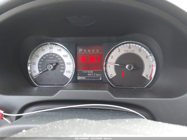 2010 JAGUAR XF SAJWA0GB8ALR57900 Photo 6