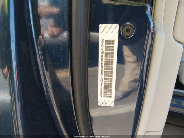 2011 JAGUAR XF SAJWA0FB8BLR94626 Photo 8