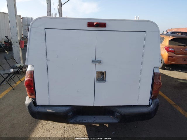 Toyota Tacoma 2015 5TFTX4CN0FX054504 Image 16